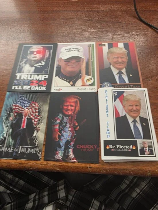 147PC LOT OF VARIOUS DONALD TRUMP COLLECTOR TRADING CARDS