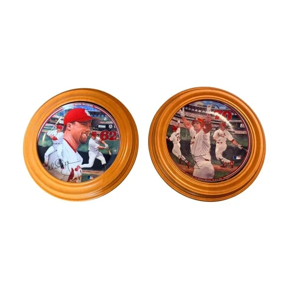 Mark McGwire Bradford Exchange Collector Plates w/ COA Record 62 & 70 HR Lot 2