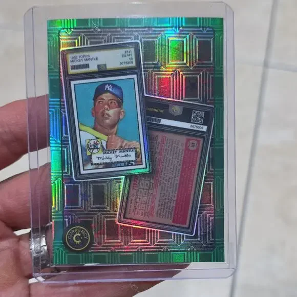 Cardsmiths 2025 Currency Cred 1952 Mickey Mantle #118 Serial Numbered Holo