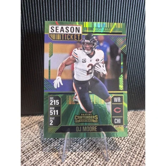 2024 Contenders Dj Moore‎ #18 Green Sunburst Chicago Bears