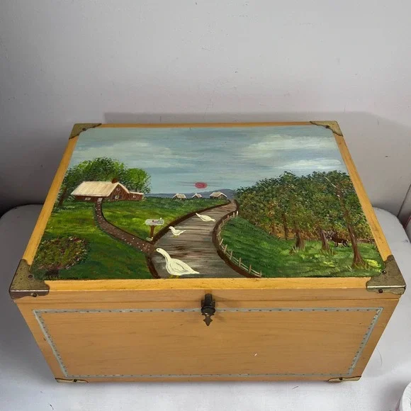 Vintage Tole Hand‎ Painted Wooden Storage Trunk Folk Art Chest Geese Signed 1989