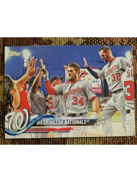 Bryce Harper - 2018 Topps #349 - Nationals team card - RAW Mint
