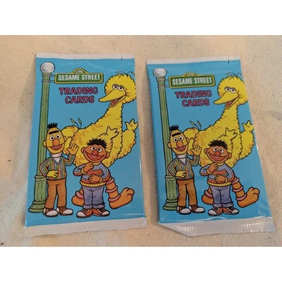 Lot of 2 1992 Sesame Street Trading Packs  20 Cards Total Big Bird Oscar Burt