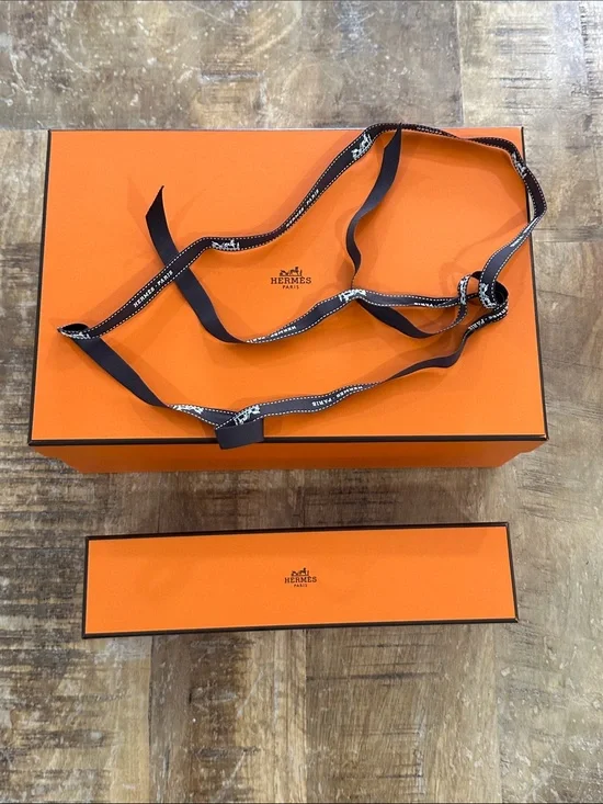 Hermès Bright Orange Signature Box with Black Trim