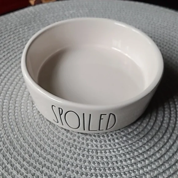 Rae Dunn Pet Dish