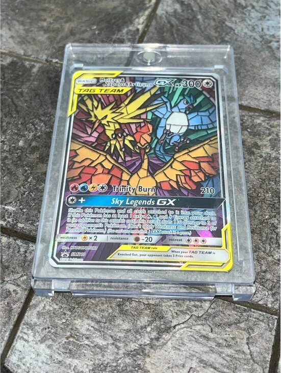 Pokemon Moltres & Zapdos & Articuno GX SM210 Mint