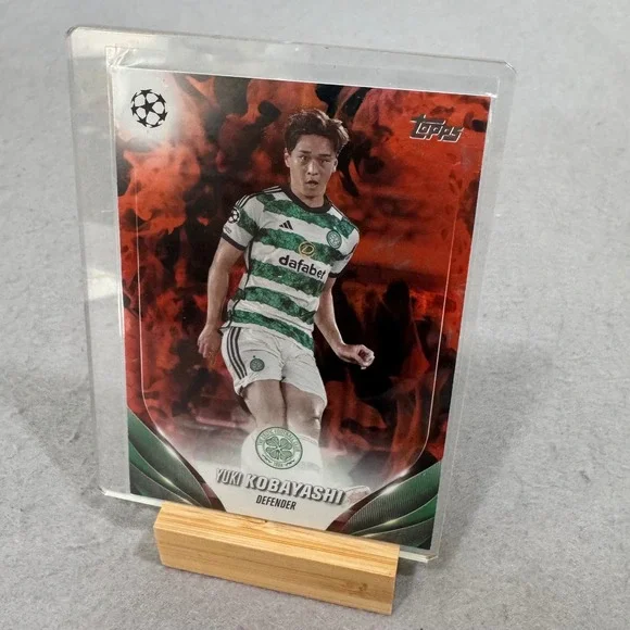 Topps Yuki Kobayashi Celtic FC Trading Card Red Black Smoke Defender 87