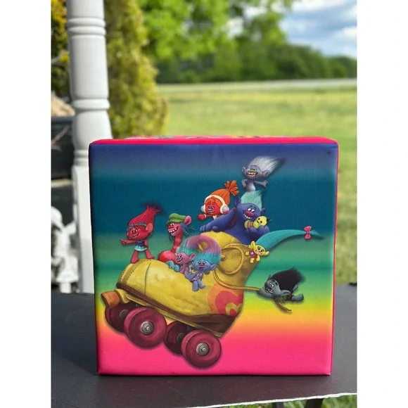 DreamWorks Trolls World Tour Rainbow Storage Ottoman Toy Box‎ Cube Collapsible