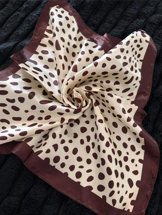 Giraffe Print Satin Shimmer Silky Bandana Headband Square Scarf Neck Silk Wrap
