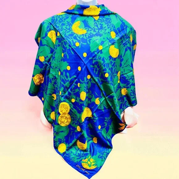 Vgt  Celine Paris 100% Silk Scarf Satin 34