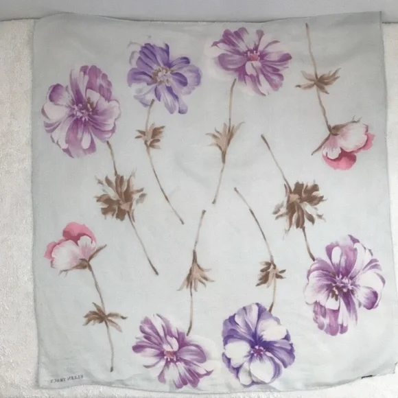 ELLEN TRACY WOMEMS SILK SCARF GRAY PURPLE SATIN BANDANA