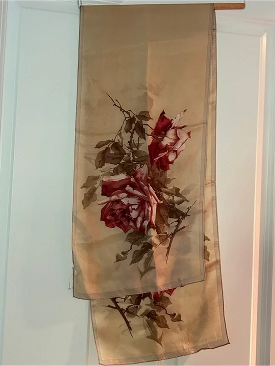 Floral Rose Print Silk Scarf in Tan and Red