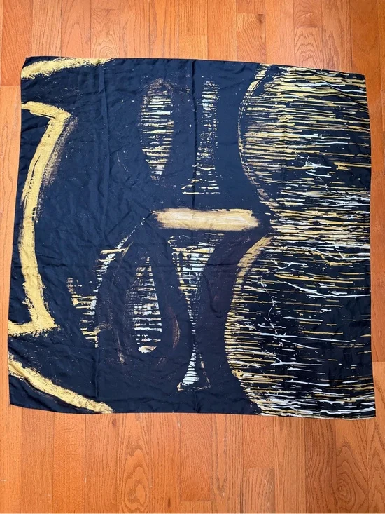 Suistudio by Suitsupply 100% Silk Square Scarf Black Gold Abstract Print