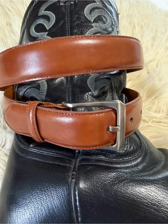 Jos A Bank Brown Genuine Leather Belt Size 36 Classic Dress Belt