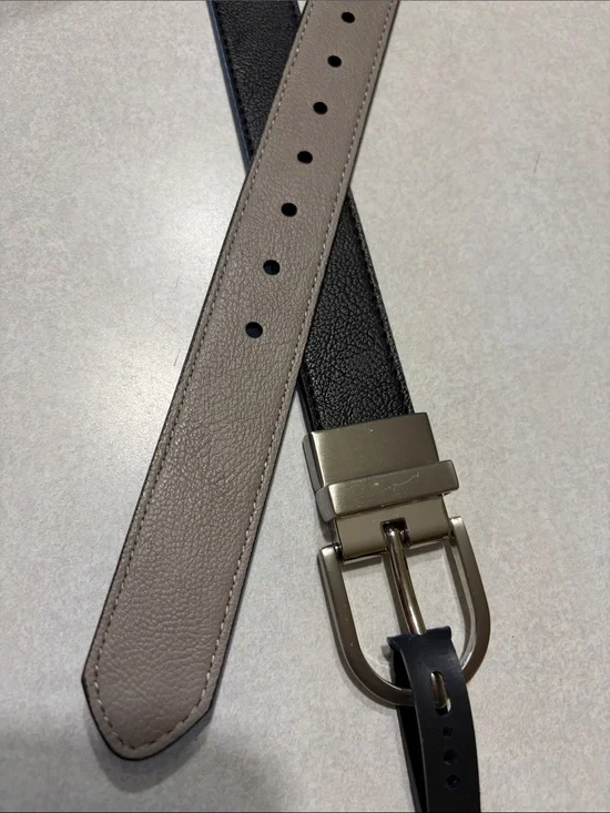 Walter Hagen Reversible Black and Taupe Leather Belt with Brushed Metal Buckle