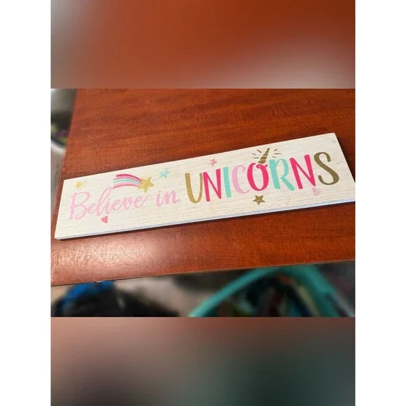 #082 - Believe in Unicorns Wall Sign - Girls Bedroom Decor
