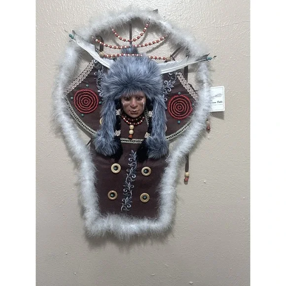 Duck‎ House Heirloom Doll Native American Style Wall Decor Collectible
