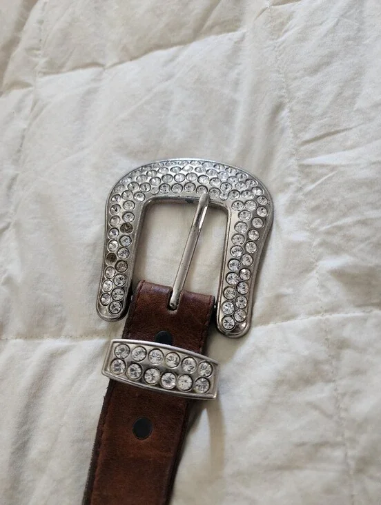 Justin Leather Silver Concho Belt With Kippy Belt Buckle (Swarovski Crystal) 36