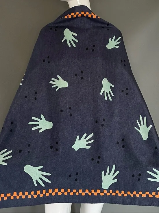 Gorg Bvlgari Pizzigoni Hands Silk Twill Scarf 34 In Excellent Condition Bulgari