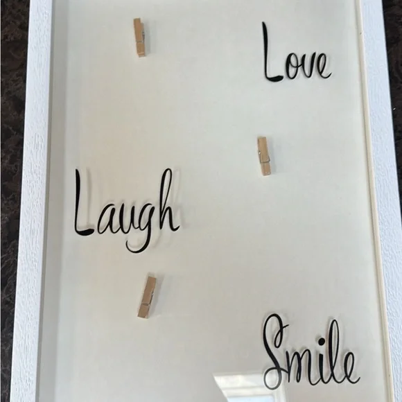 Love, laugh, smile picture‎ frame with Clips