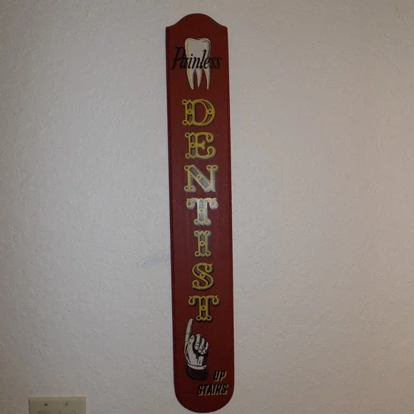 Yorkraft Inc Painless Dentist Sign Red Vintage Wood Trade Sign