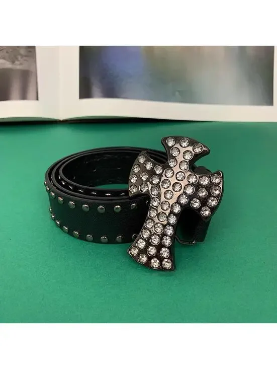 Vintage Y2K style Gothic Rhine stone studded belt buckle. 38.5 inches fits a