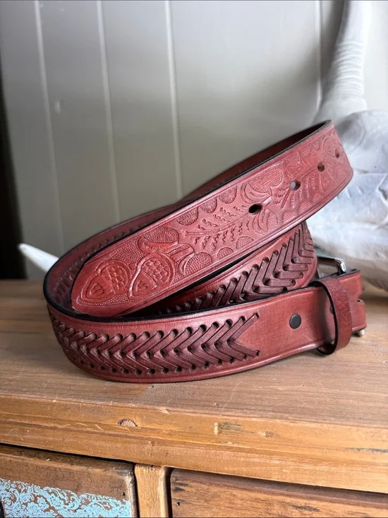 Handcrafted Tooled Leather Men's Belt - Brown