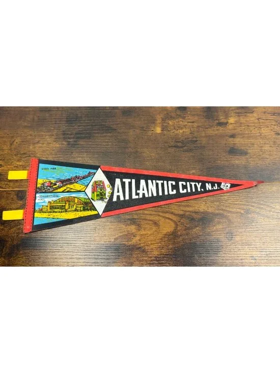 Vintage Atlantic City NJ Felt Pennant with damaged tip 14 inches