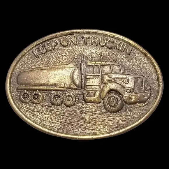 Vintage Belt Buckle Keep On Trucking Gasoline Oil Milk Tanker 18-Wheeler Big Rig