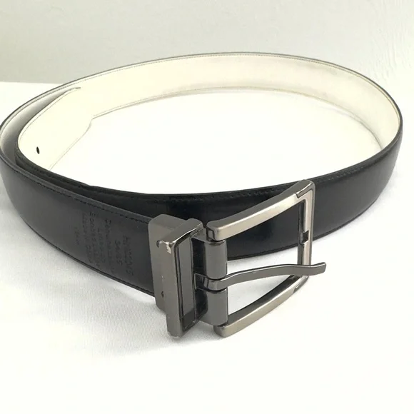 An Original Penguin Reversible Leather Belt 34 Black White