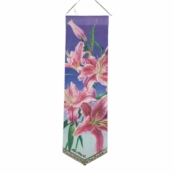 Lily wall decor ribbon decoration metal accents
