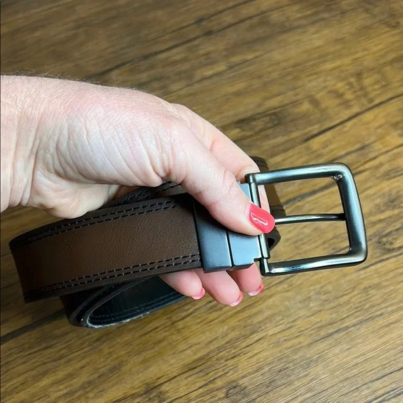 Men's Reversible Black and Brown Leather Belt-‎ 40