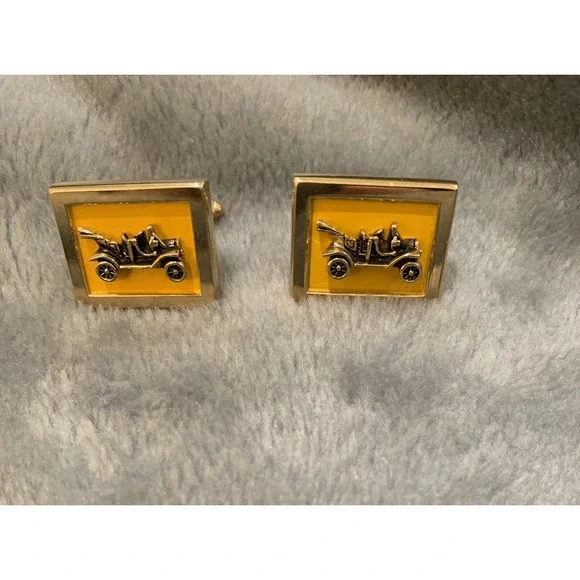 Vintage SWANK Antique‎ Car Gold Square Yellow Enamel Cufflinks Signed