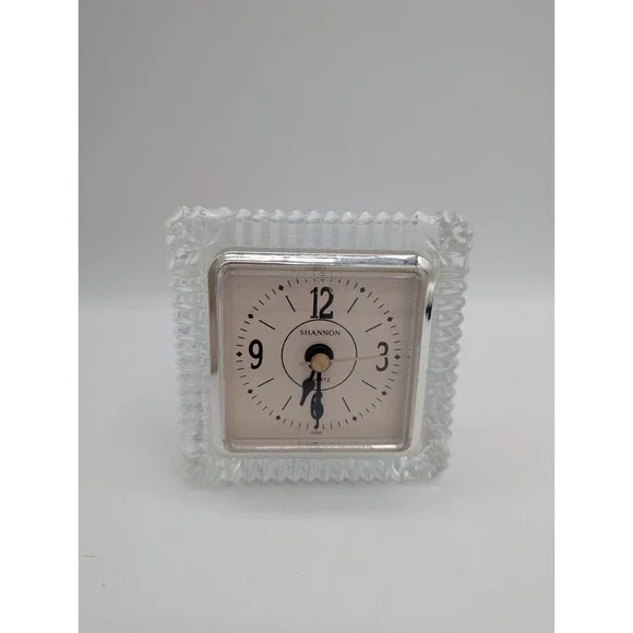 VTG Shannon Crystal by Godinger 24% Lead Square Desk Mantle Small Clock Art Deco