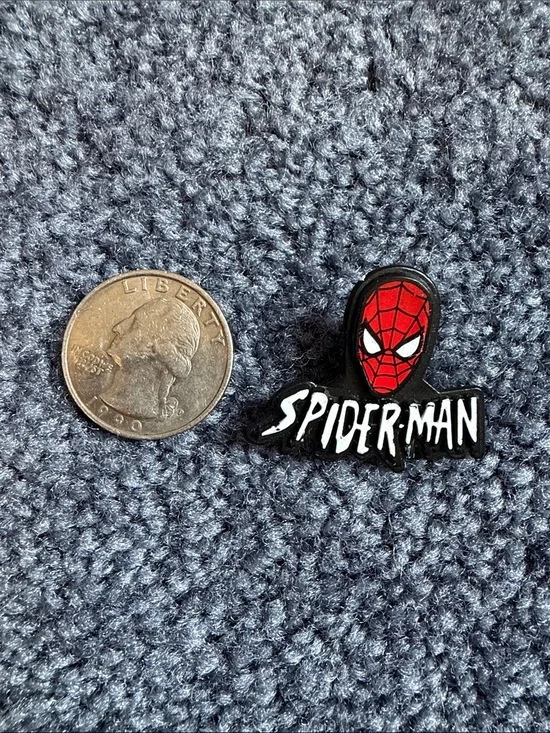 Spider-Man Animated Marvel Mini Clip Pin, 1994 Toy Biz Inc.