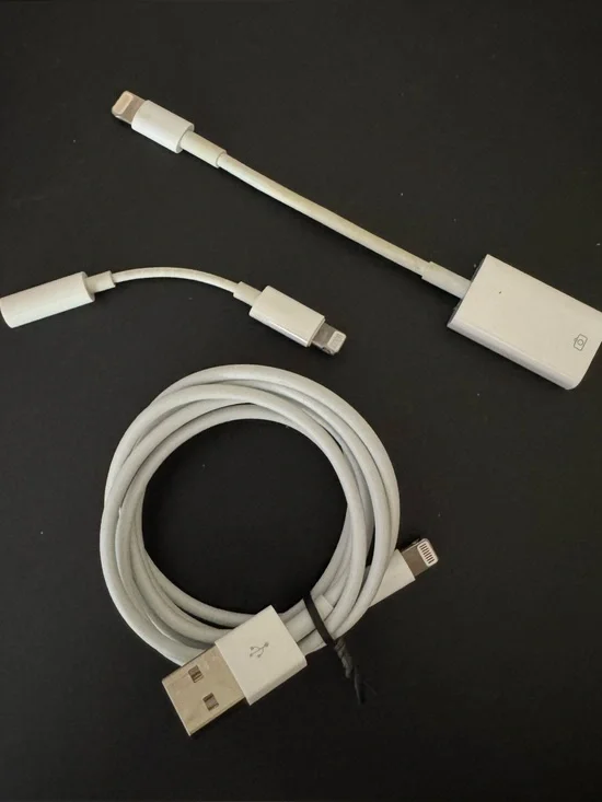 Lightning Cable & Adapters - Lightning to USB with Audio/HD Adapter