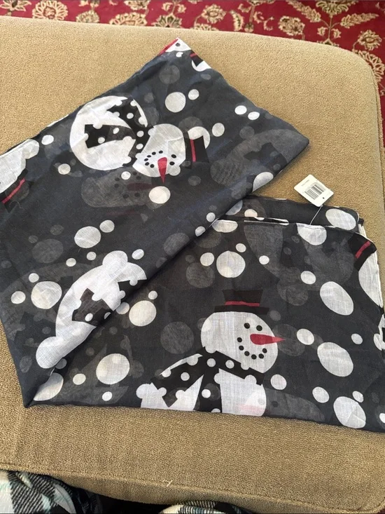 Young’s Inc Viscose Holiday Christmas Snowman Light Scarf 19.5”x68” (TD)