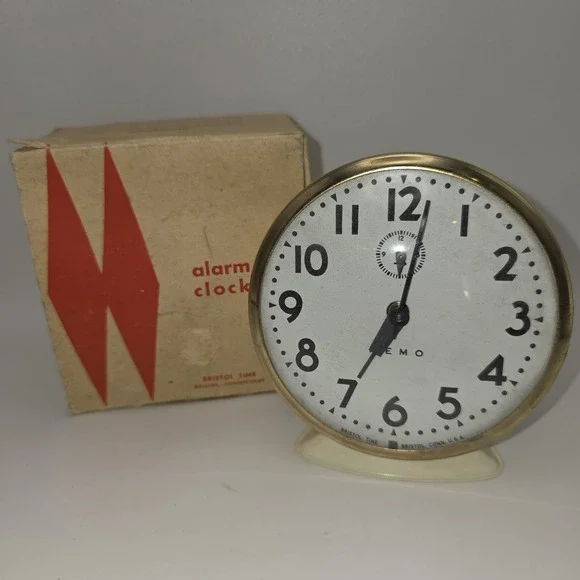 VTG Westclox Bingo One Day Wind up Clock W/Alarm Metal Tan/Silver MCM
