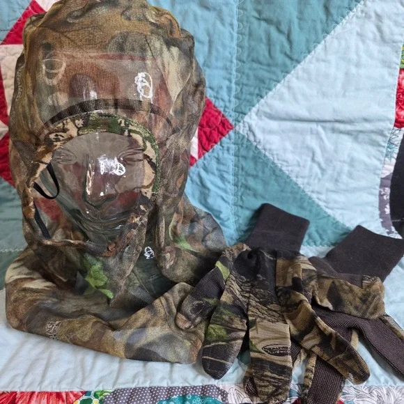 Advantage Camouflage Mesh Face Mask and Gloves Set Brown Green Hunting Gear