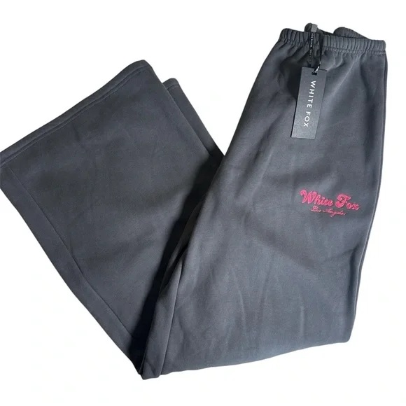 White Fox Wide Leg Sweatpants Volcanic Pink Embroidery NWT M