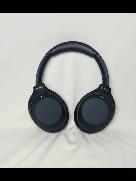 Sony WH-1000XM4 Wireless Noise Canceling Headphones Midnight Blue Bundle