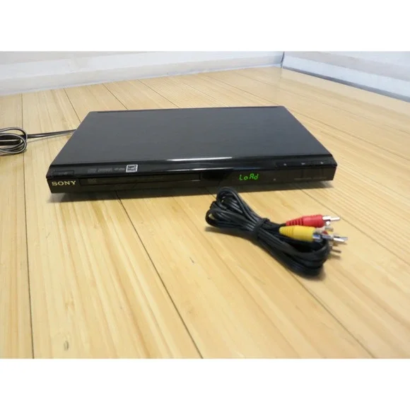 Sony DVP-SR200P DVD - CD Player with video‎ cables - Ultra Slim Design