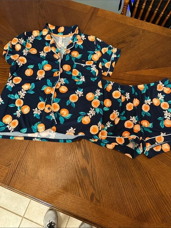 Women’s Navy Orange Blossom Short Pajama Set