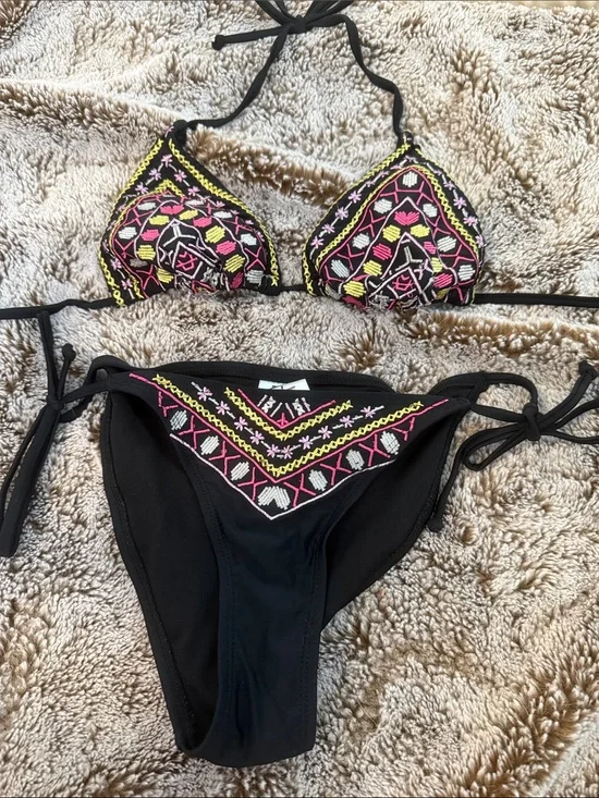 Black Women's Embroidered Triangle Bikini Set with Pink & Yellow Accents