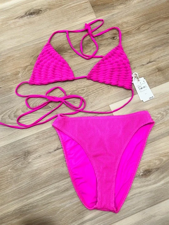 Good American Vibrant Pink Bikini Set