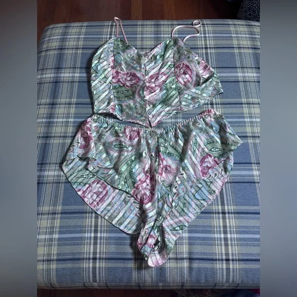 Victoria's Secret | Vintage Gold Label Floral Paisley Set | Size Large