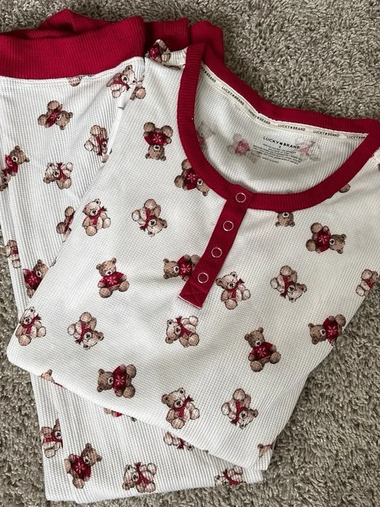 Lucky Brand teddy bear thermal Pajama Set
