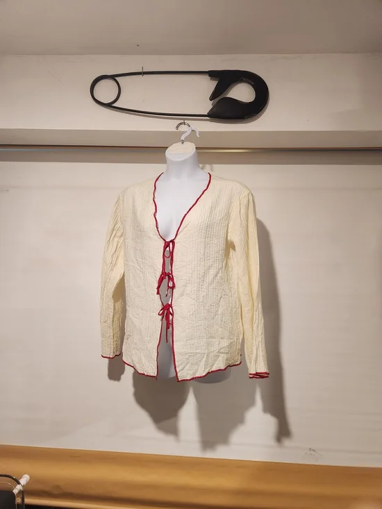 Cream Tie-Front Long-Sleeve Set with Red Trim