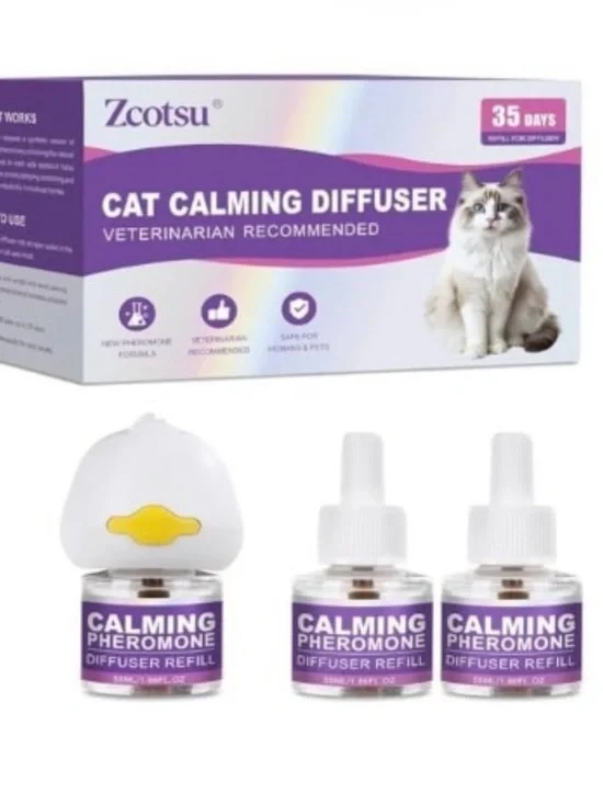 Cat Calming Diffuser with 2 Pheromone Refills NEW BUY ONE GET ONE FREE