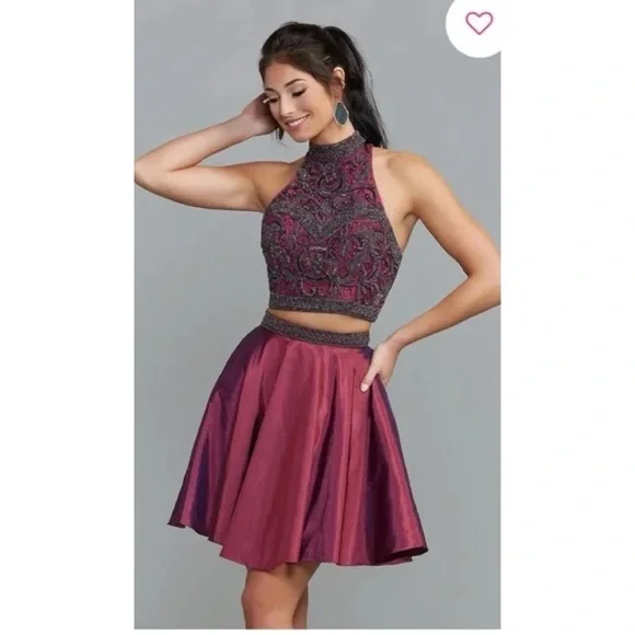 Sherri Hill Two Piece Beaded Halter‎ Crop Top size 4 Purple Plum Prom Homecoming